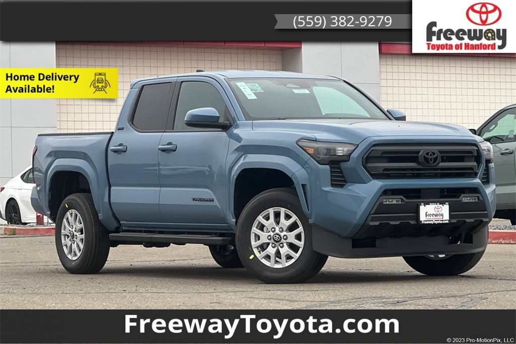 2026 Toyota Tacoma SR5's photo