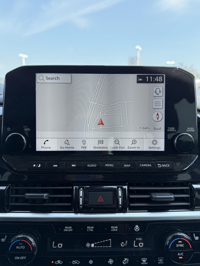 2024 Nissan Pathfinder SL photo 18