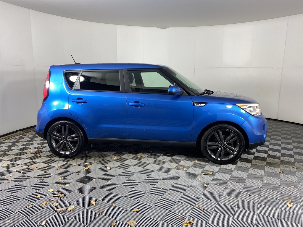 2015 Kia Soul Plus photo 2