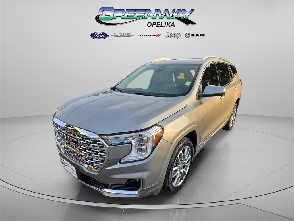 2024 Gmc Terrain Denali photo 3