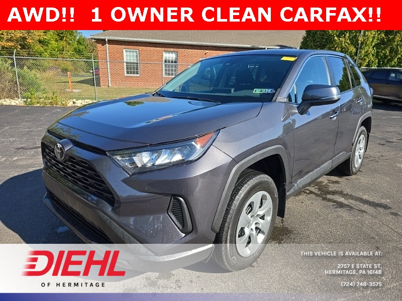 2022 Toyota RAV4 LE photo 3