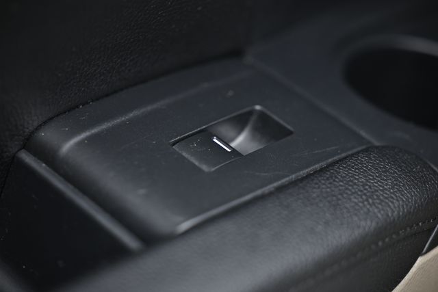 2016 Honda Pilot Touring photo 22