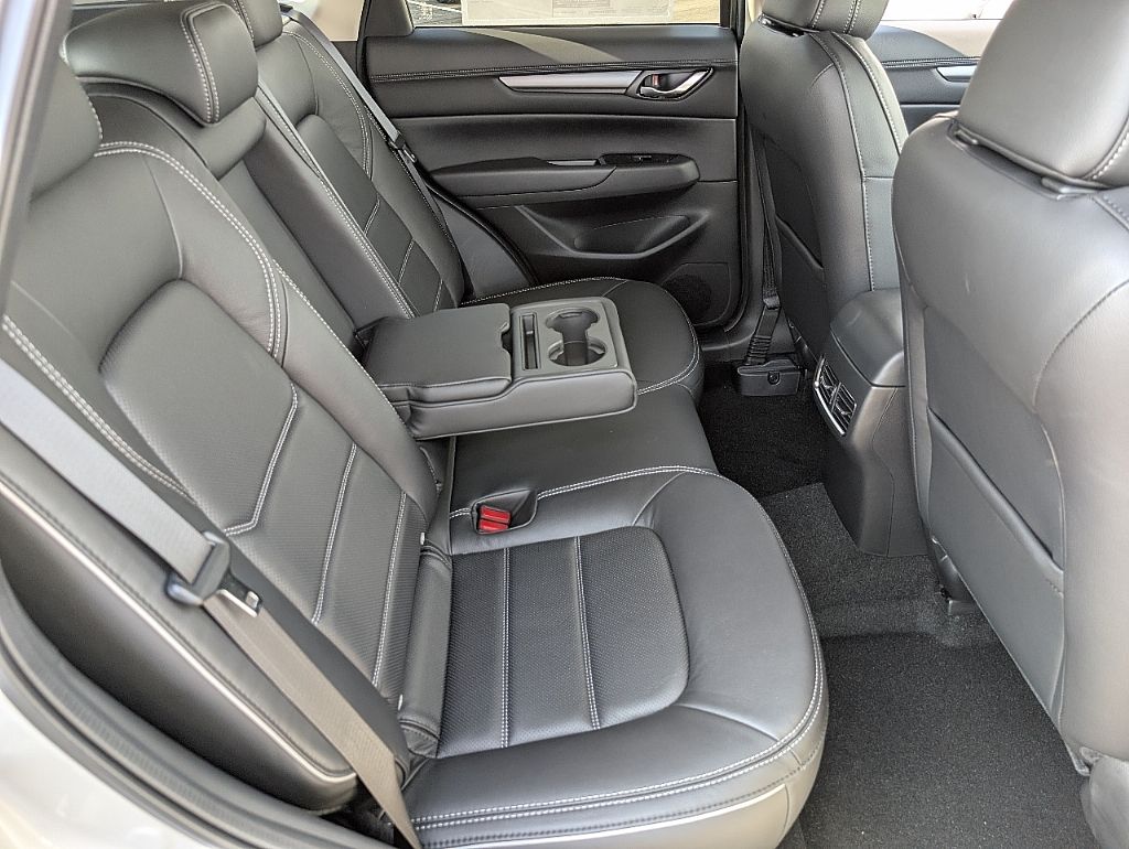 2025 Mazda CX-5 2.5 S Preferred photo 15