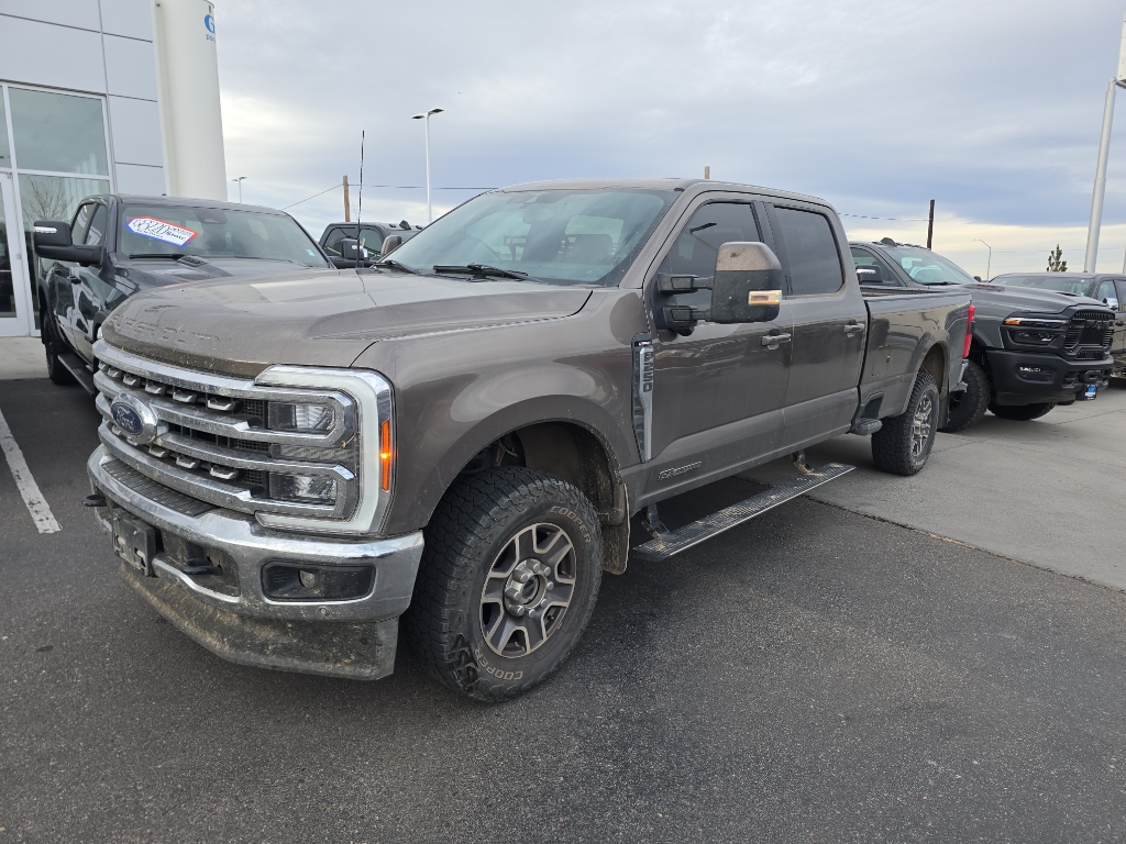 2023 Ford F-250 Super Duty Lariat's photo