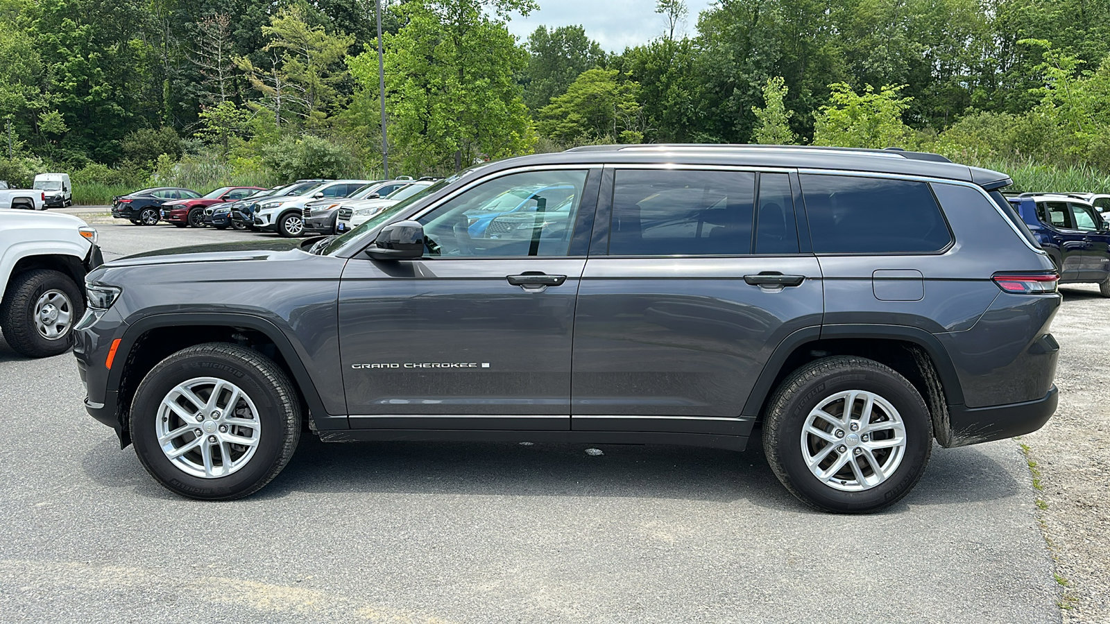 2024 Jeep Grand Cherokee Laredo X photo 7