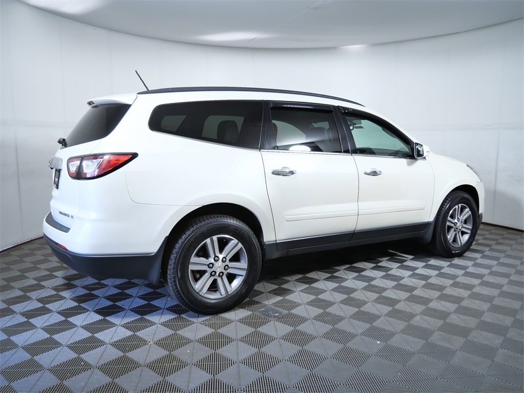 2015 Chevrolet Traverse 2LT photo 7