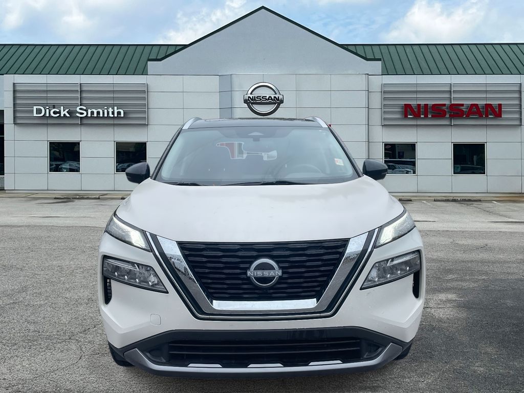 2023 Nissan Rogue SL photo 2