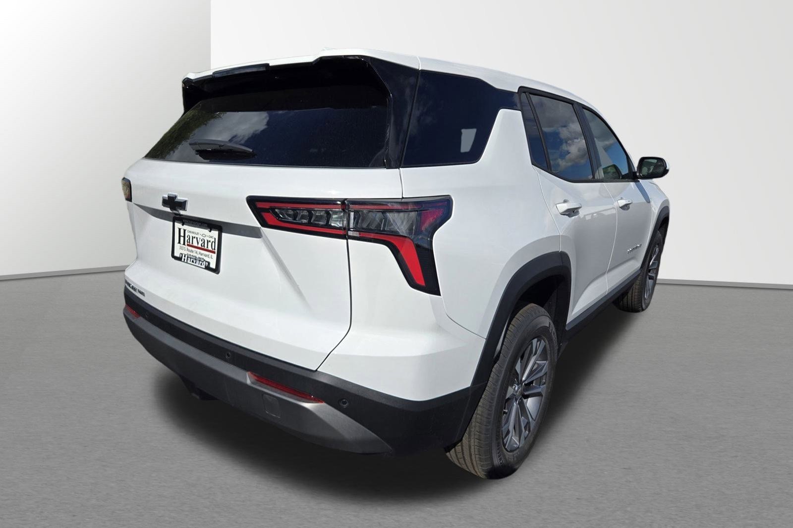 2026 Chevrolet Equinox LT photo 3