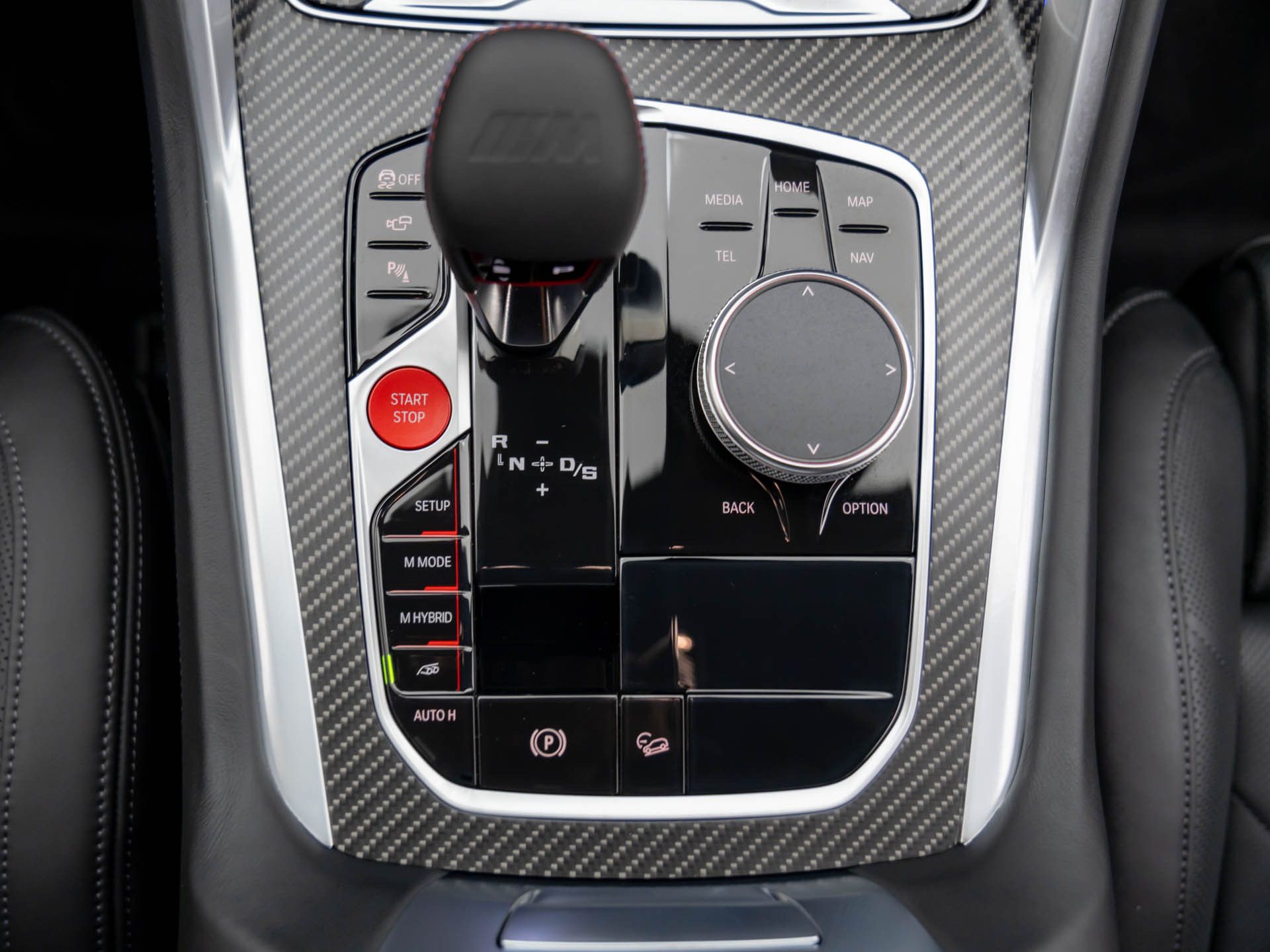 New 2025 Carbon Black Metallic BMW Base image 20