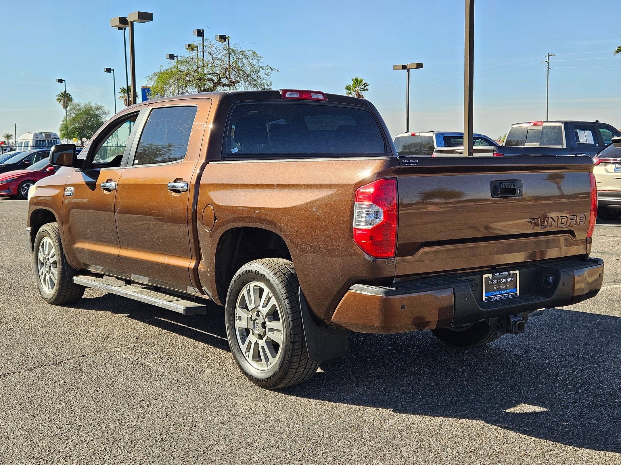 2017 Toyota Tundra Platinum photo 3