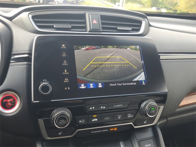 2022 Honda CR-V Hybrid Touring photo 18