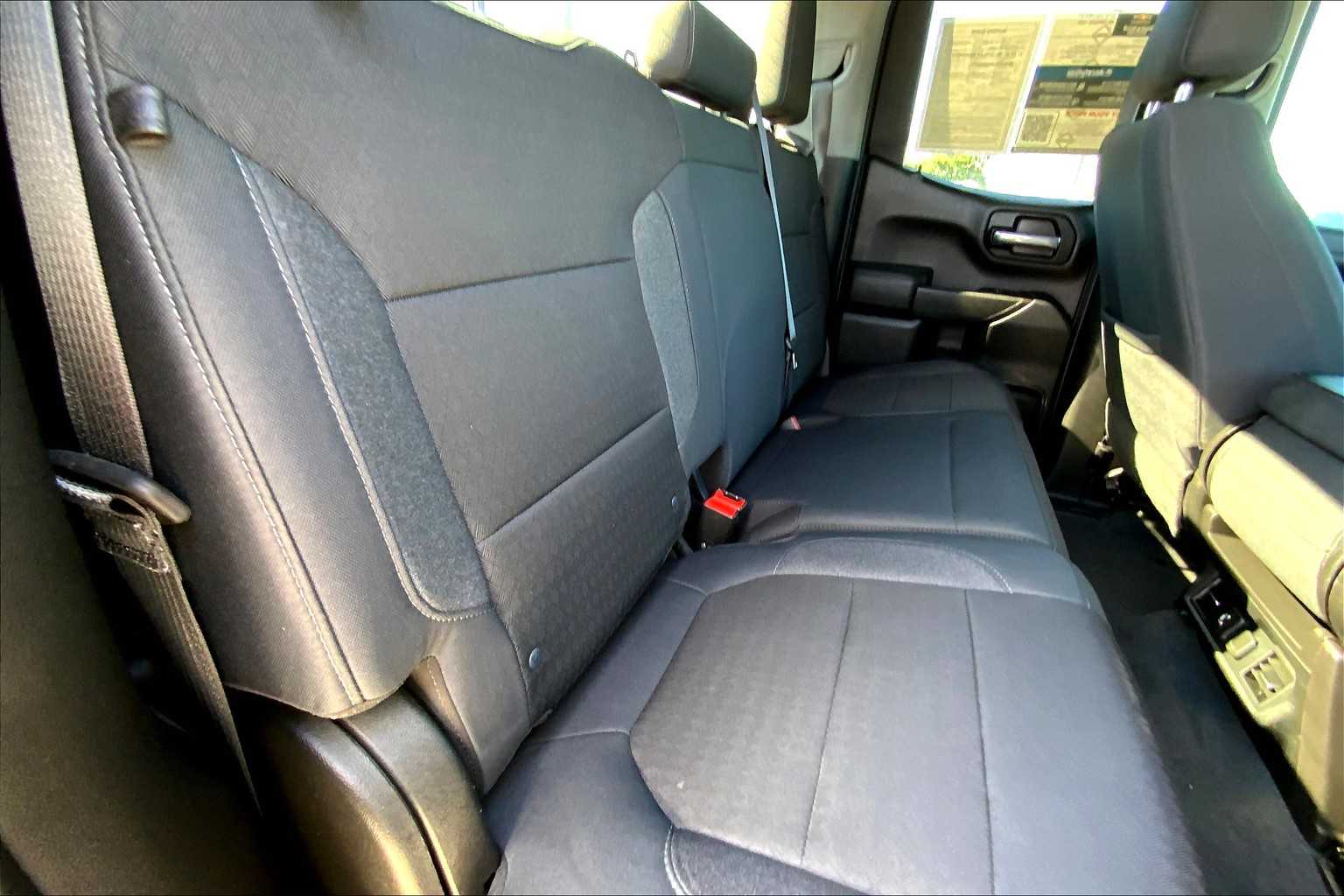 2019 Chevrolet Silverado 1500 LT photo 18