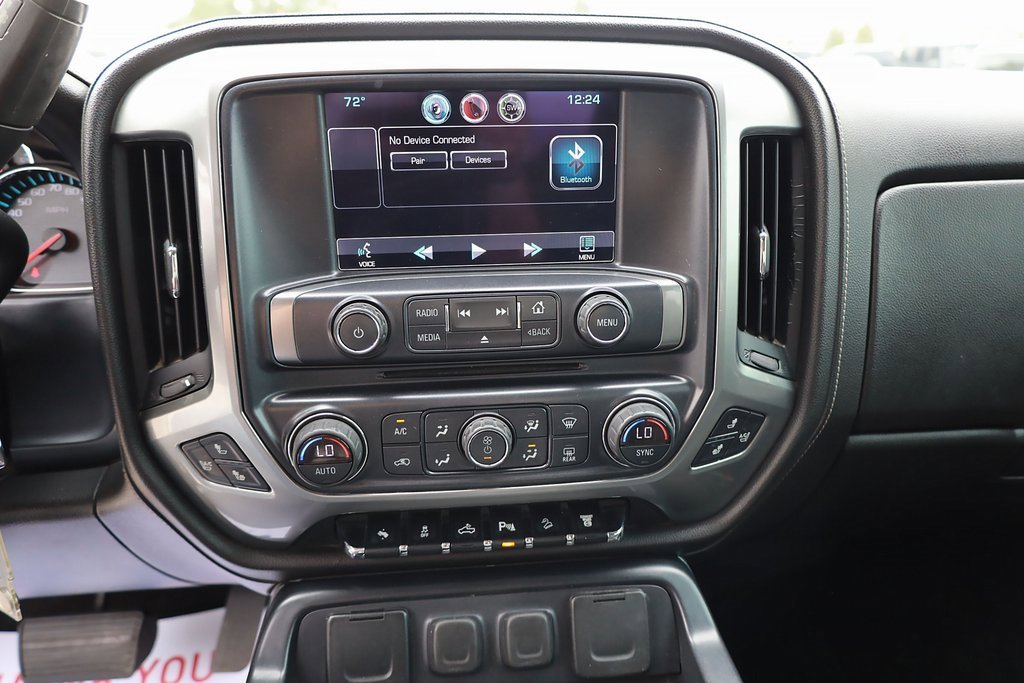 2015 Chevrolet Silverado 3500HD photo 15