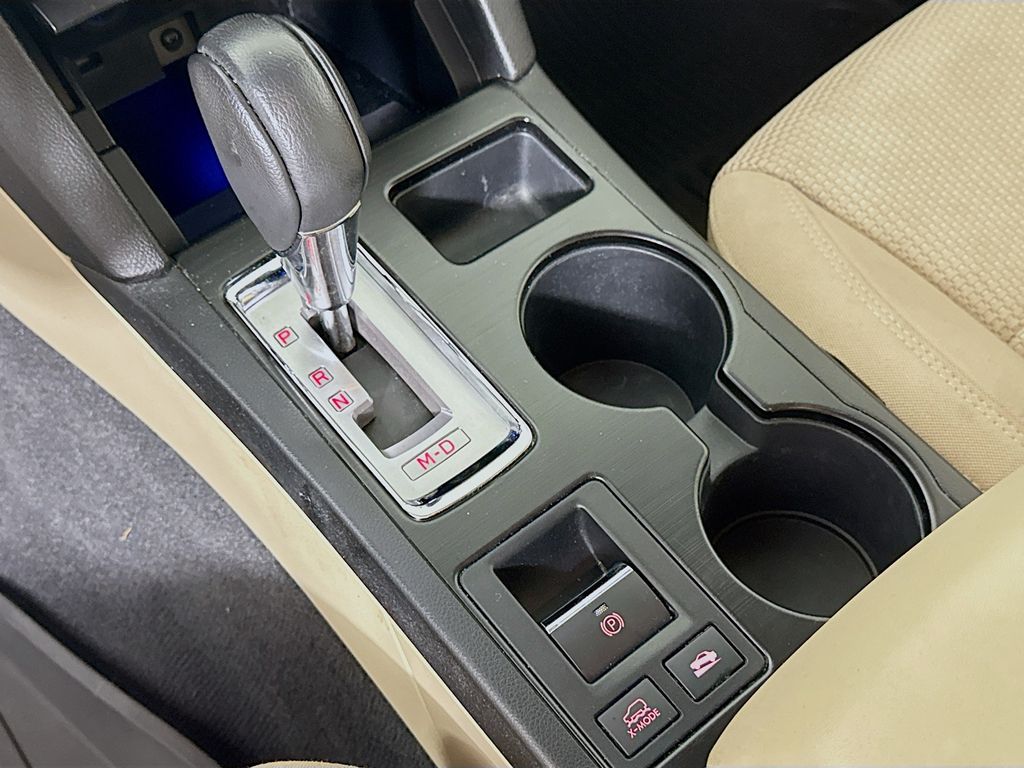 2019 Subaru Outback Premium photo 18