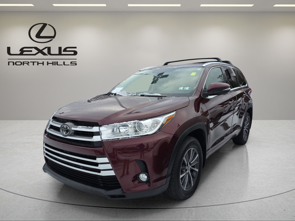 2018 Toyota Highlander XLE's photo