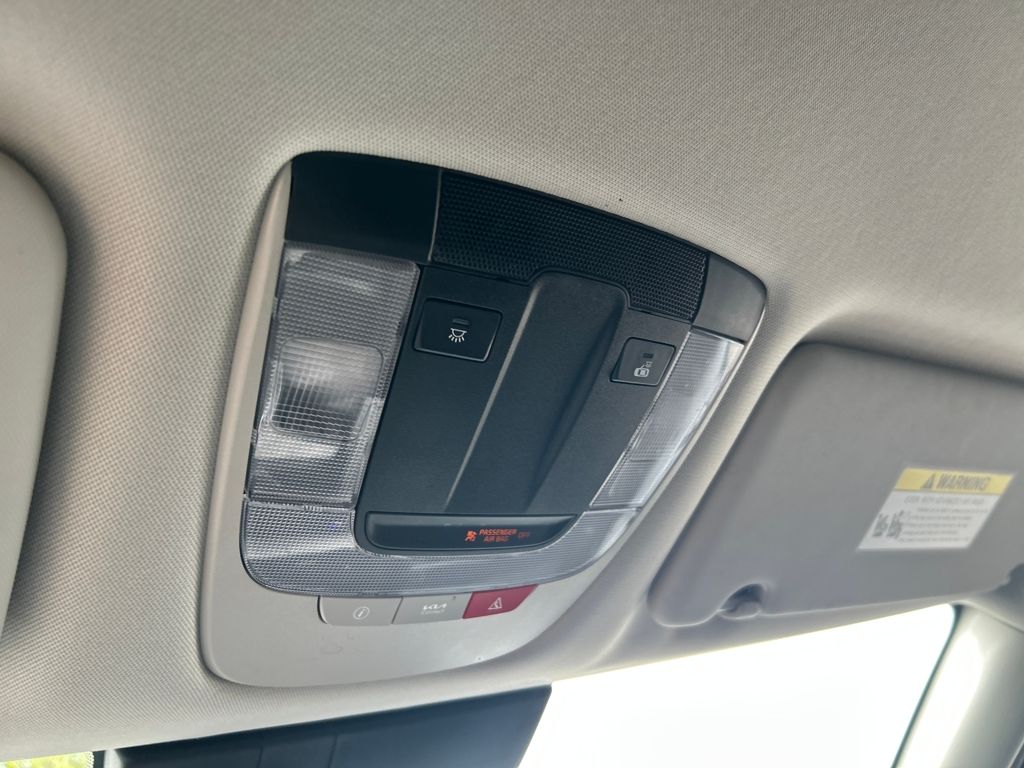 2023 Kia Sportage EX photo 9