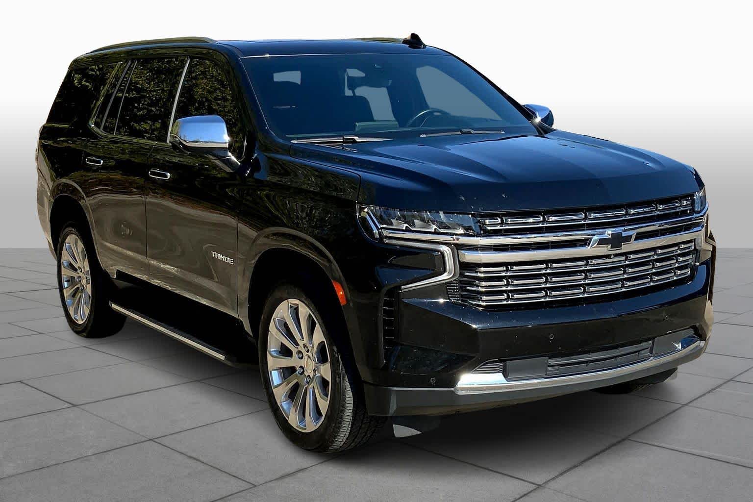 2023 Chevrolet Tahoe Premier photo 2