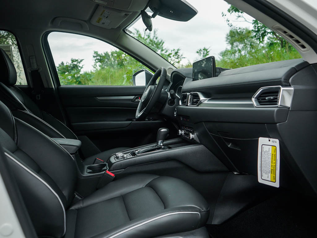 2025 Mazda CX-5 2.5 Select photo 9