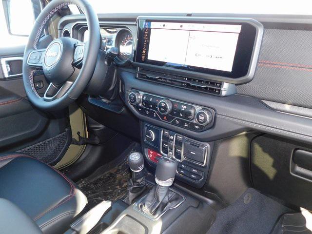 2025 Jeep Wrangler Rubicon X photo 18