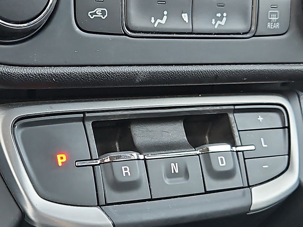 2024 Gmc Terrain SLE photo 21