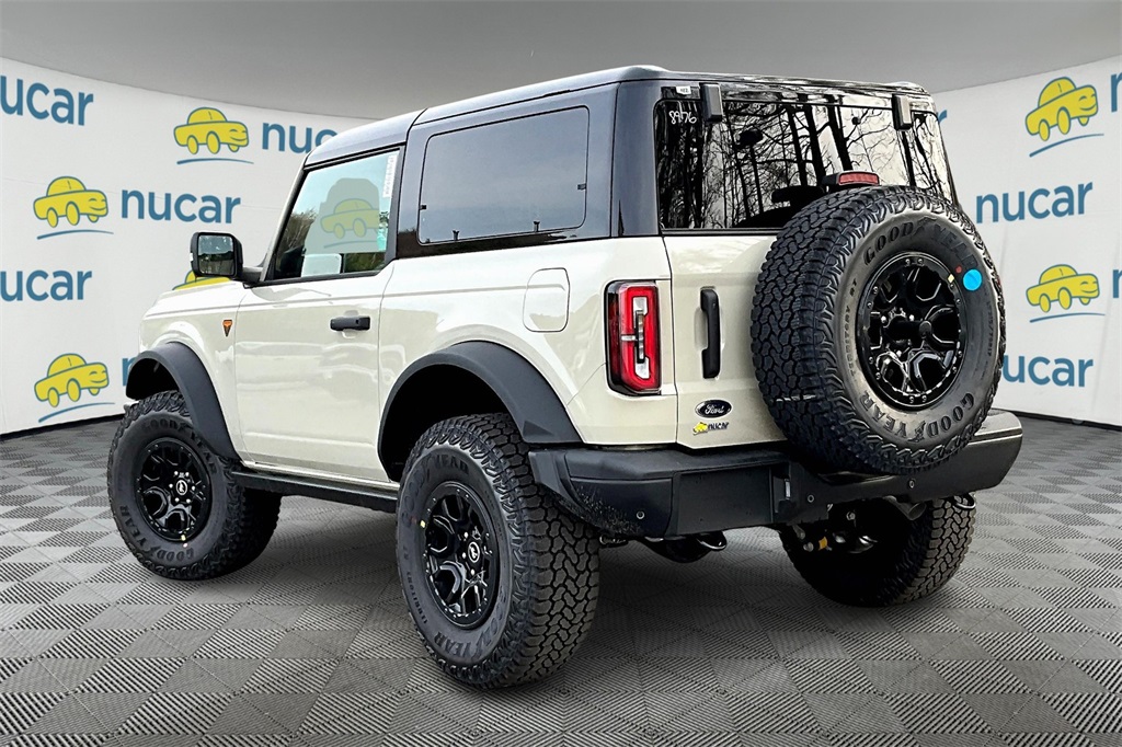 2025 Ford Bronco Badlands photo 4