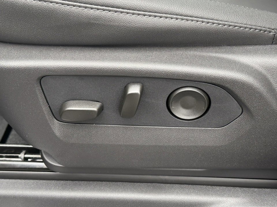 2026 GMC SIERRA - Image 16