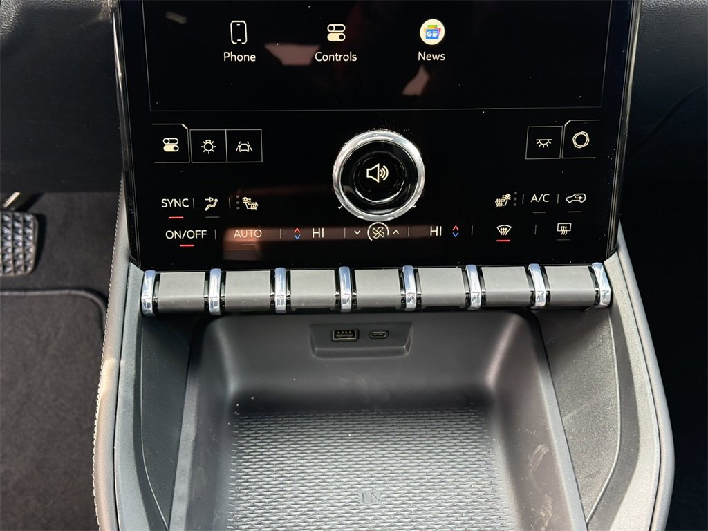 2026 GMC TERRAIN - Image 24