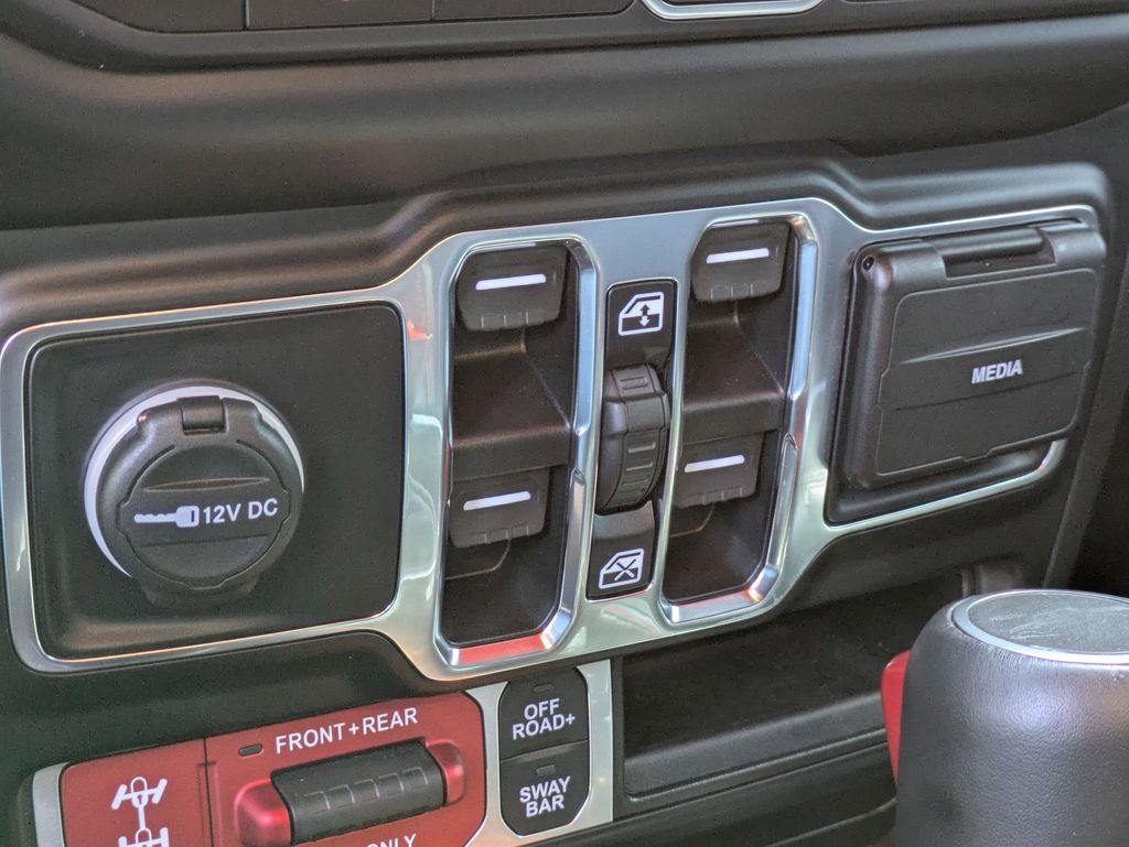 2023 Jeep Gladiator Rubicon photo 19