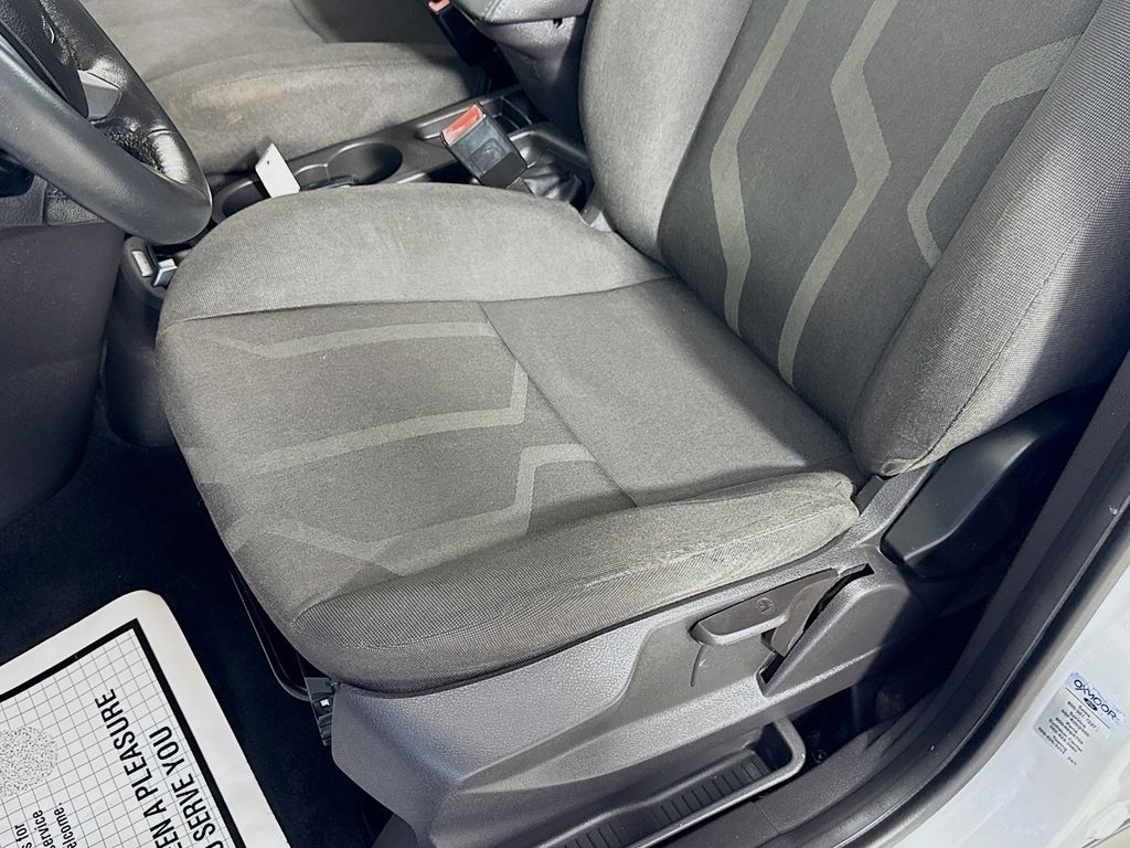 2015 Ford Transit Connect XLT photo 19