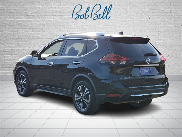 2019 Nissan Rogue SV photo 4