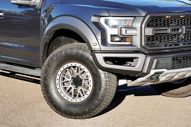 Used 2019 Gray Ford Raptor image 3