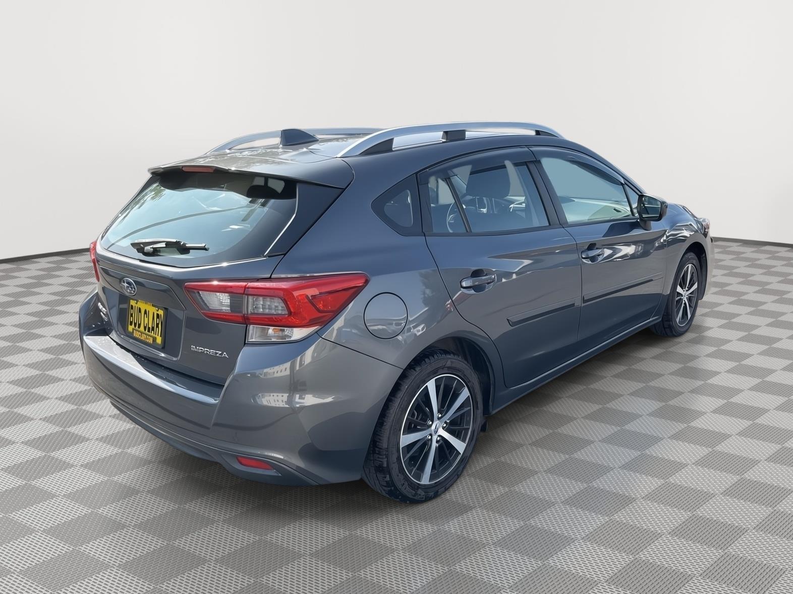 2021 Subaru Impreza Premium photo 5