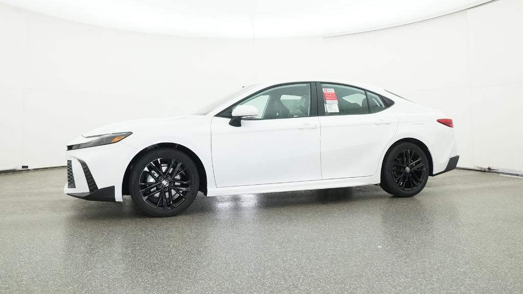 2026 Toyota Camry SE photo 8
