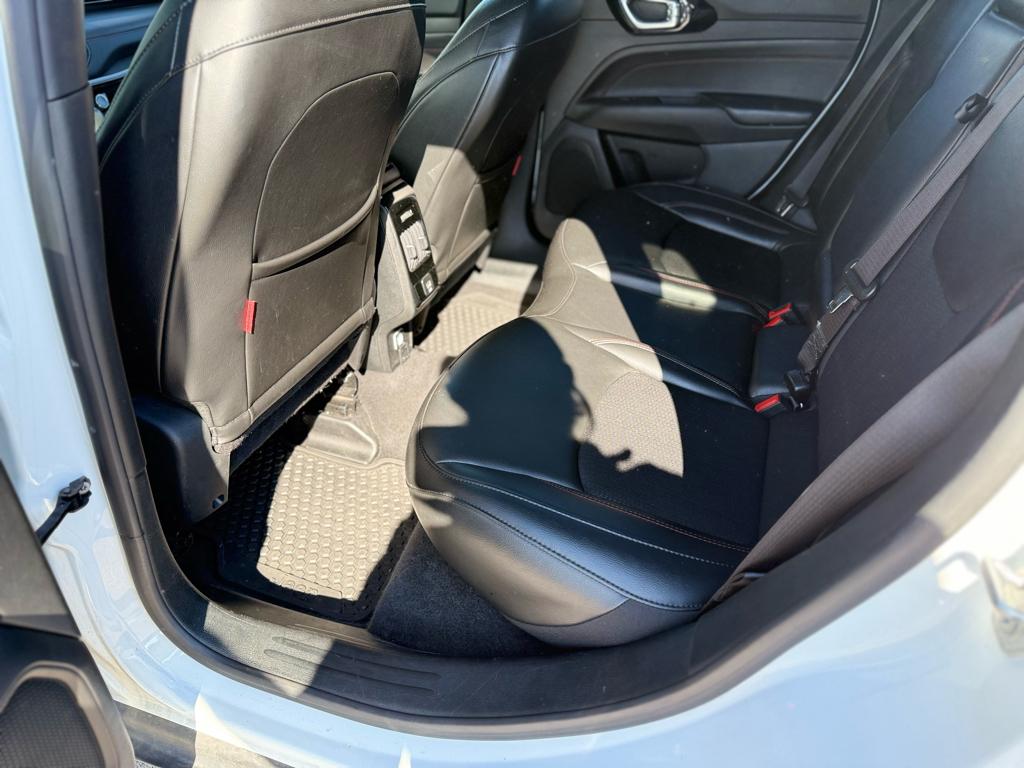 2023 Jeep Compass Trailhawk photo 3