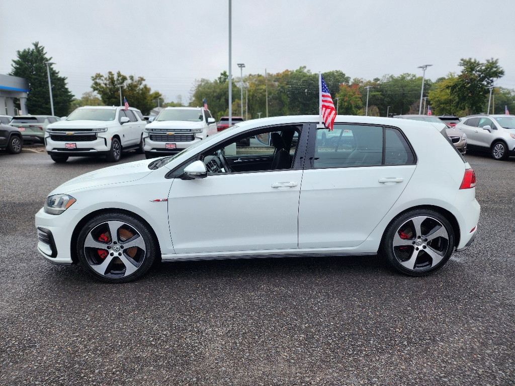 2018 Volkswagen Golf GTI S photo 12