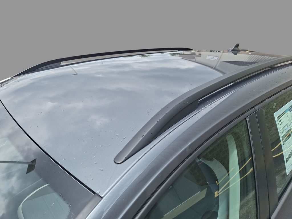 2025 Volkswagen Taos S photo 9