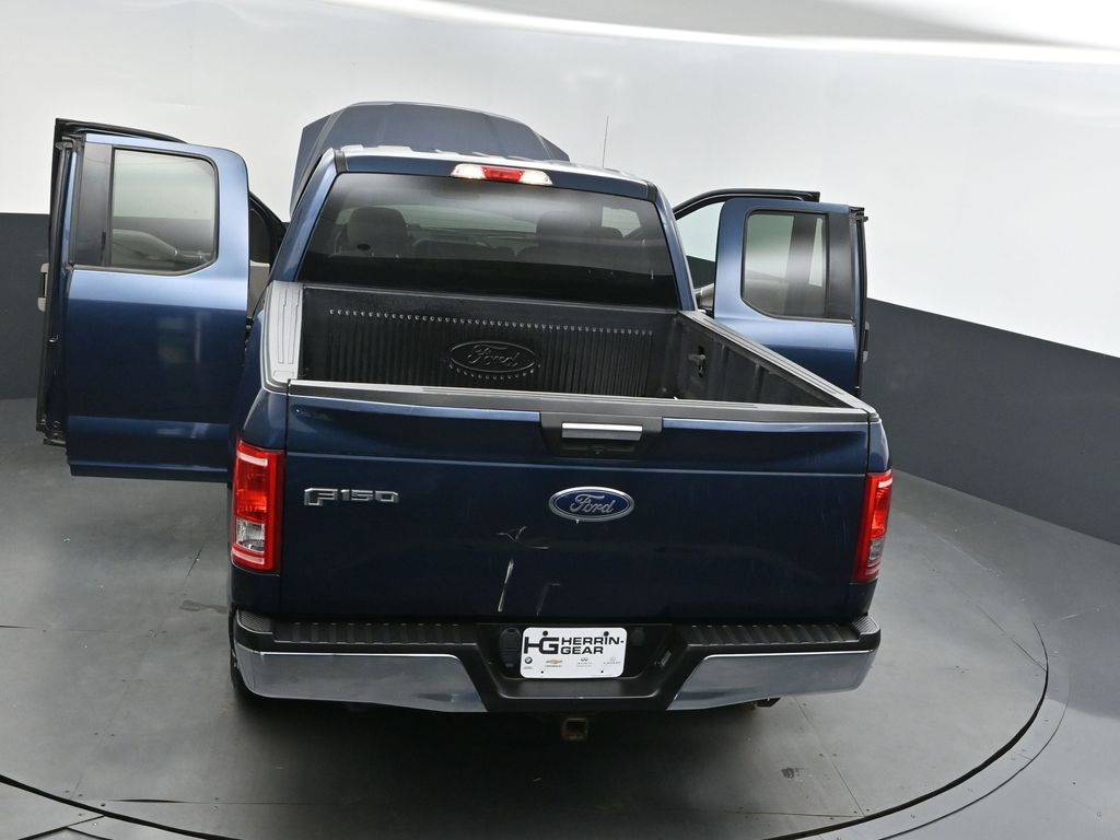2017 Ford F-150 XLT photo 44