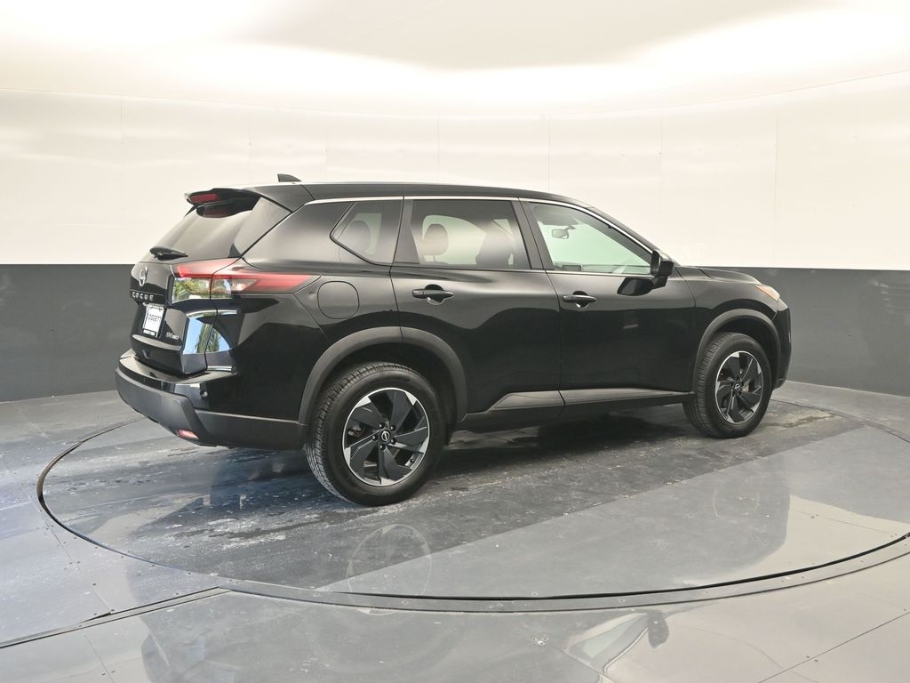 2024 Nissan Rogue SV photo 15