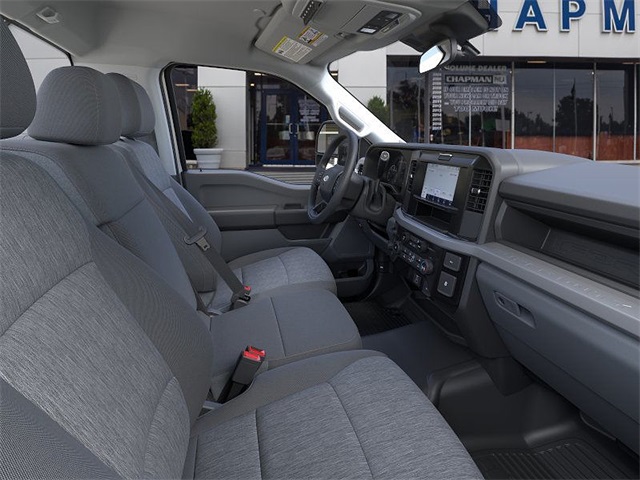 2026 Ford F-550 XL photo 9