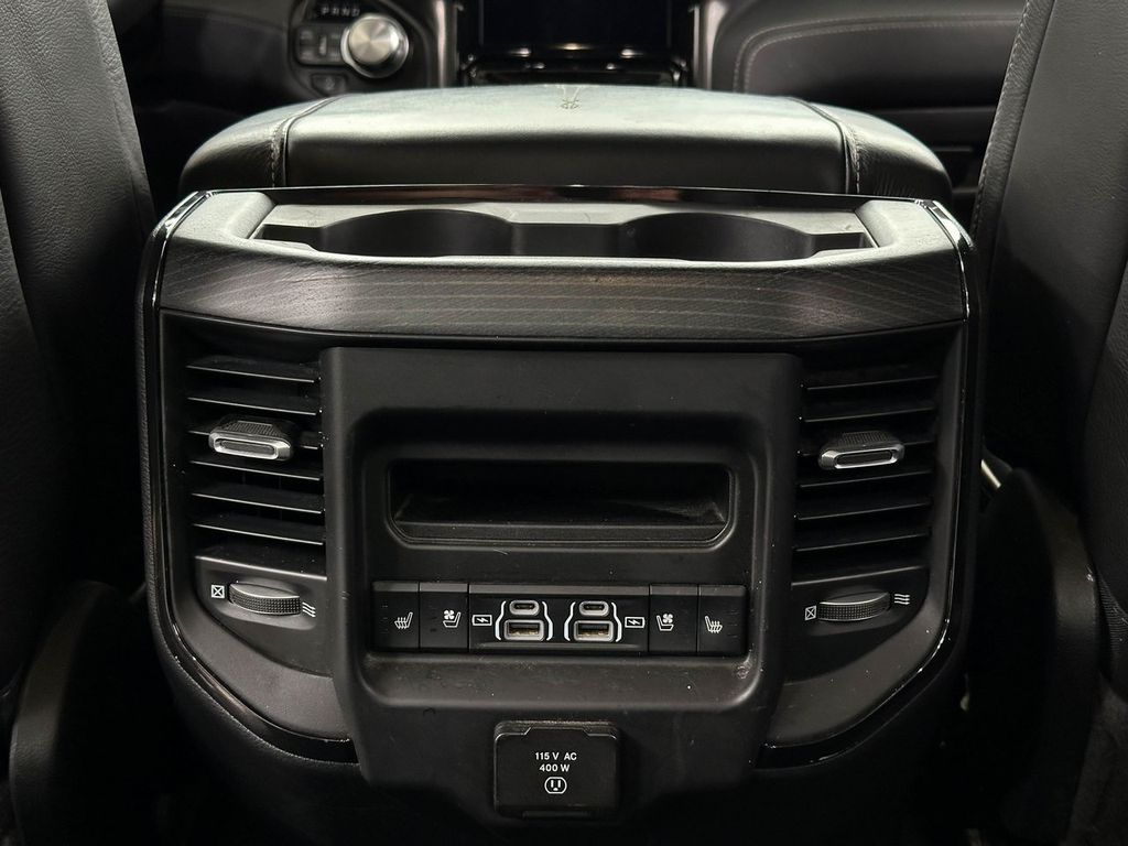 2023 Ram 1500 Limited photo 17