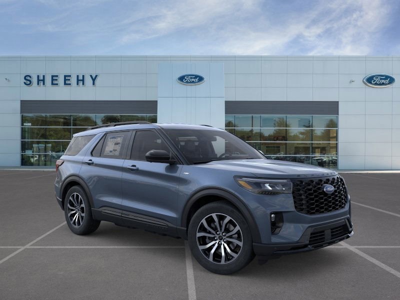 2026 Ford Explorer ST-LINE's photo