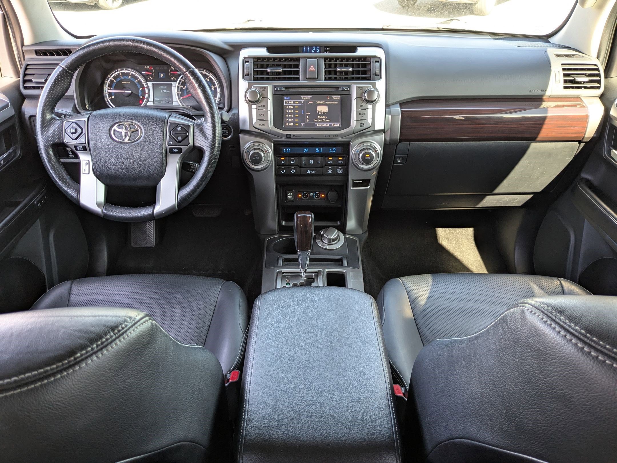2016 Toyota 4Runner Limited photo 29