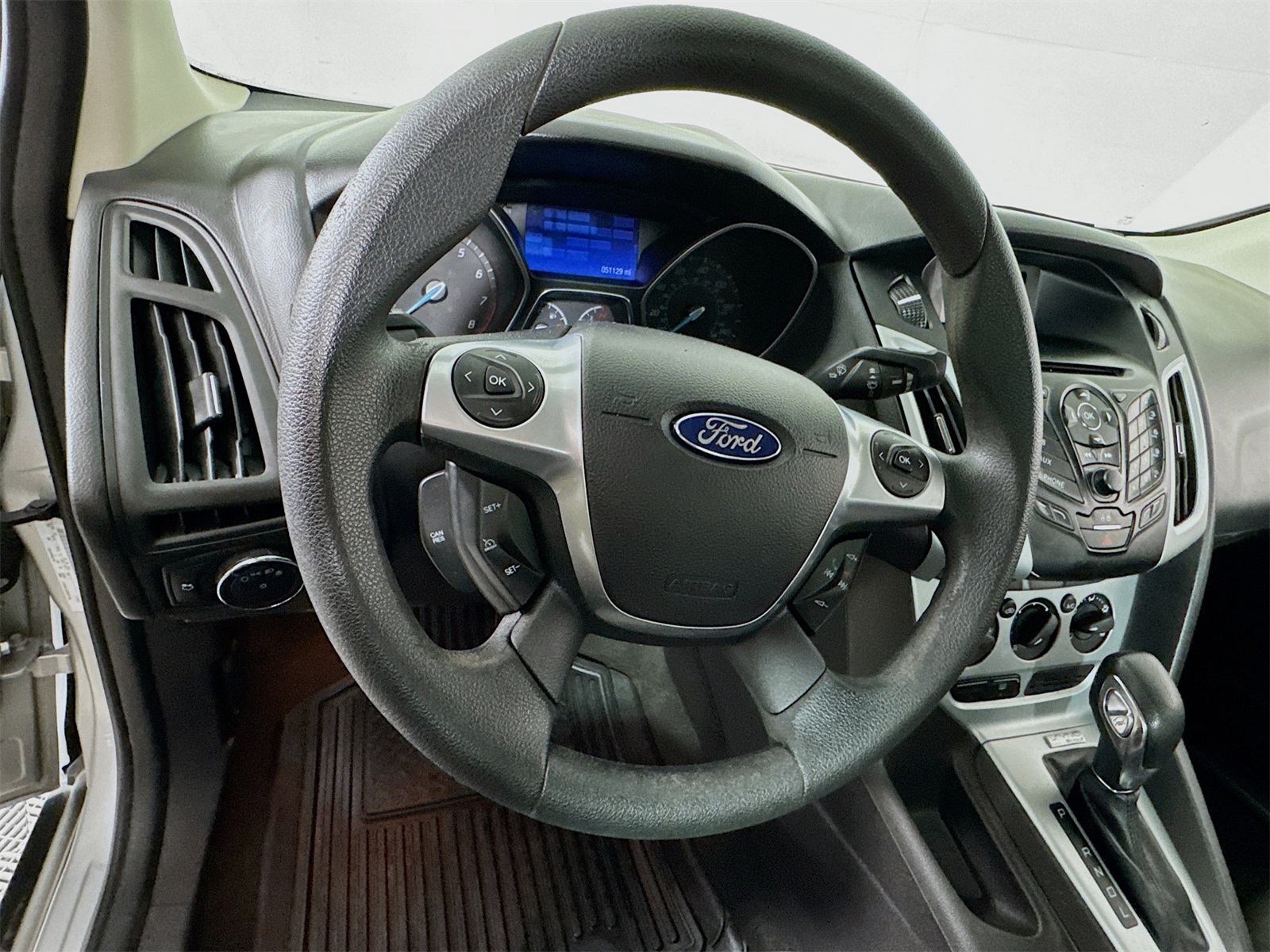 2013 Ford Focus SE photo 8
