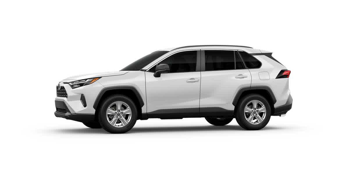 2025 Toyota RAV4 LE's photo
