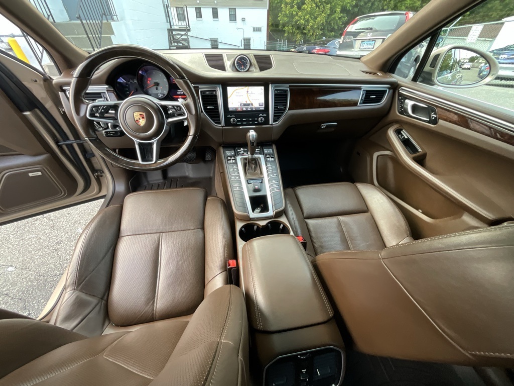 2017 Porsche Macan S photo 24