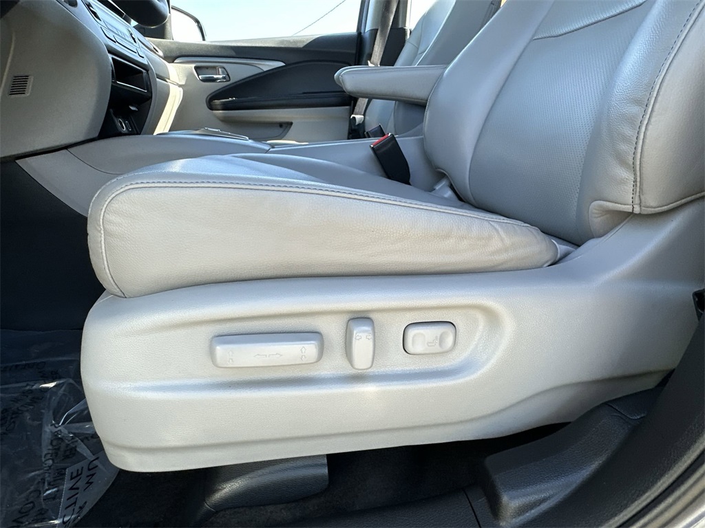 2023 Honda Ridgeline RTL photo 20