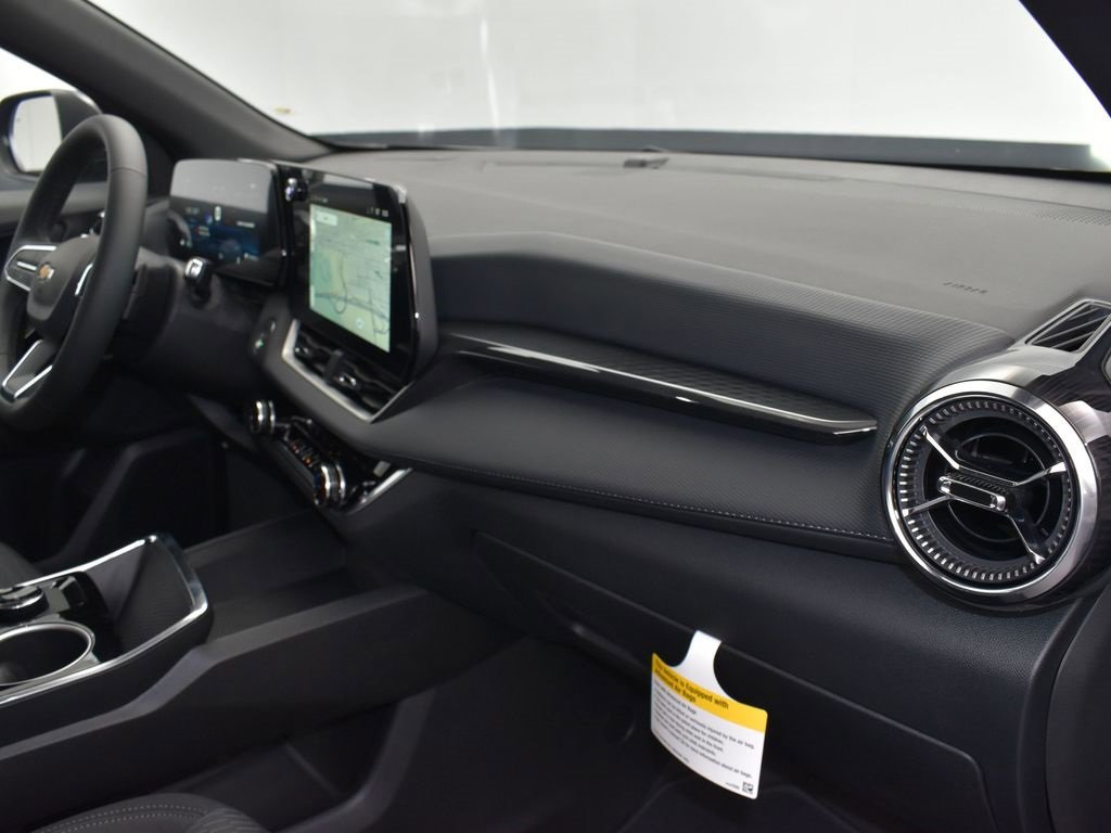 2026 Chevrolet Equinox LT photo 21