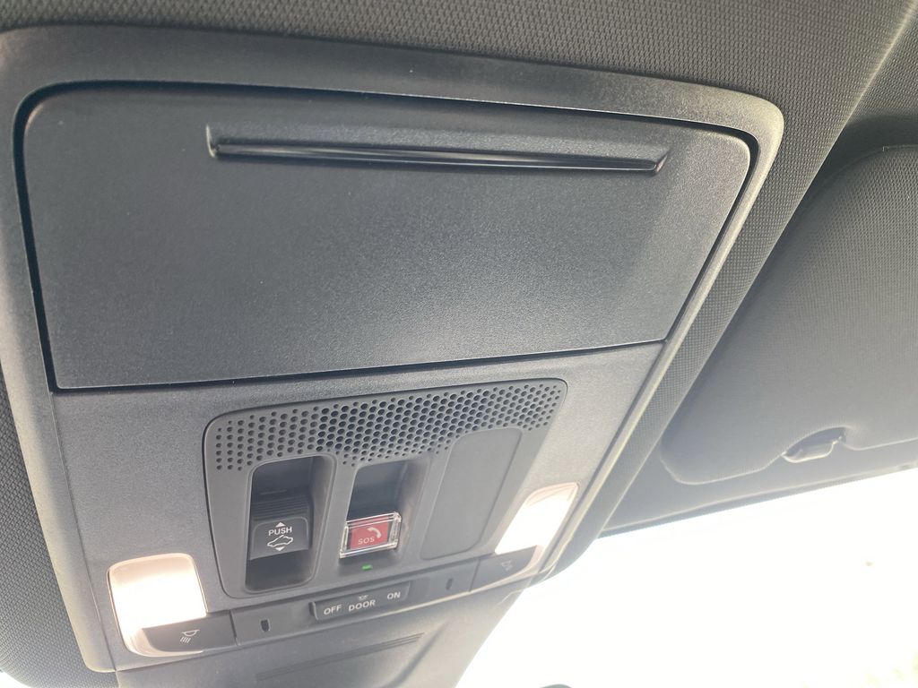 2026 Honda CR-V Hybrid Sport-L photo 24