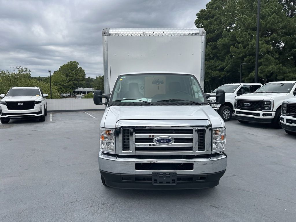 2025 Ford E-350 Base photo 2