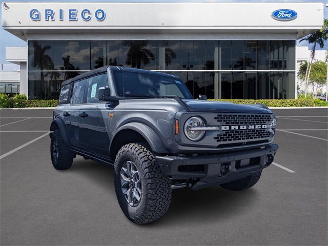 2025 Ford Bronco 4-Door Badlands's photo